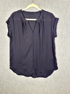 Black Short Sleeve Blouse